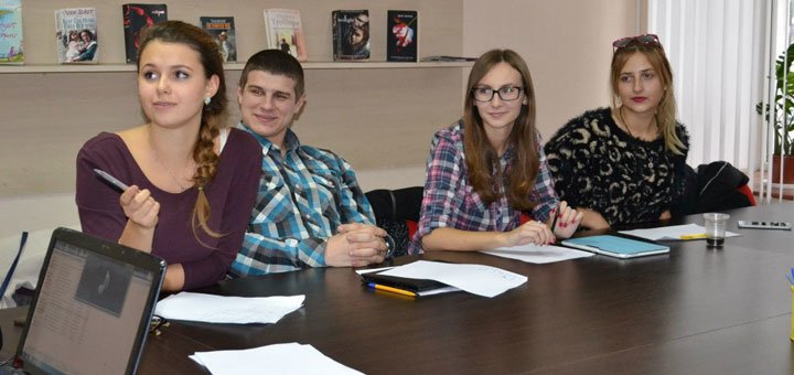 Занятия по изучению английского язіка в школе «Go English». Записаться на курсы английского языка со скидкой. Акции в школах английского языка Одессы.