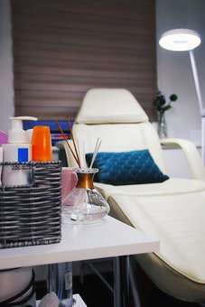 Воскова депіляція в beautyroom «vse gladko» в києві. записатися зі знижкою