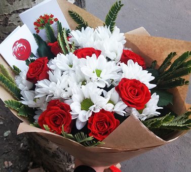 Bouquets with roses &quot;ff&quot; with discount delivery