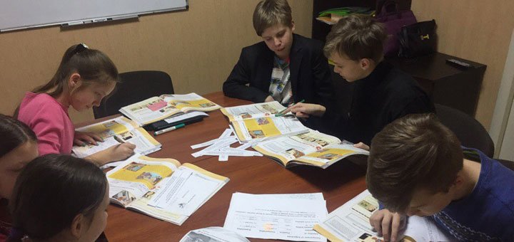 Classes at Bright Language School. German courses at a discount.