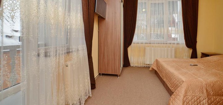 Скидки на отдых в отеле Орлан в Микуличине12