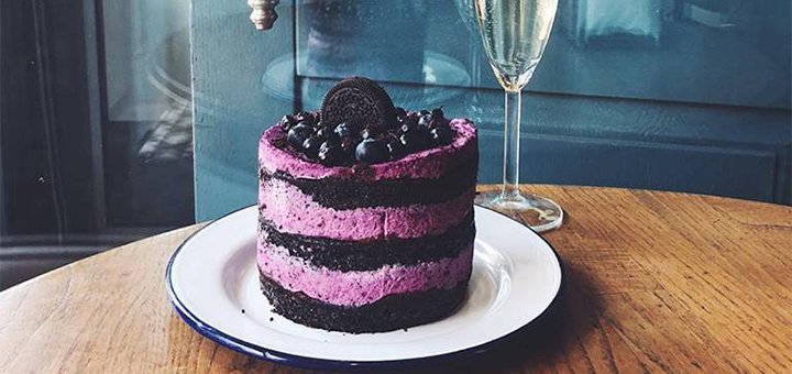 Заказывайте вкусные десерты в кафе «Milk Bar» по акции