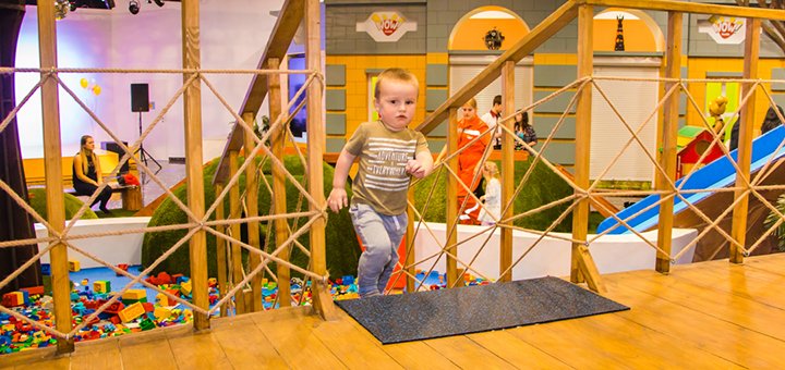 Входной билет в инновационный учебно-развлекательный центр «WOW park» в Киеве 1