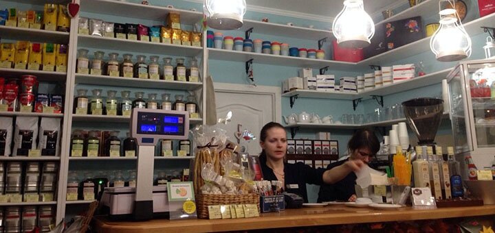 «C&T Coffee Tea Shop» - кофейня-магазин 1