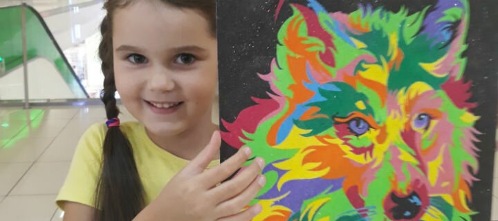 Пісочна анімація у художній студії «Художка» у Дніпрі.