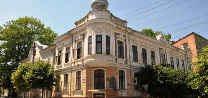 «меморіальний музей володимира івасюка» чернівці