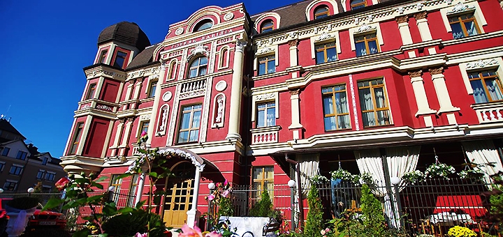 Room at the Lavilia hotel in Kiev. Book a room with a discount. Cheap hotels in Kiev.