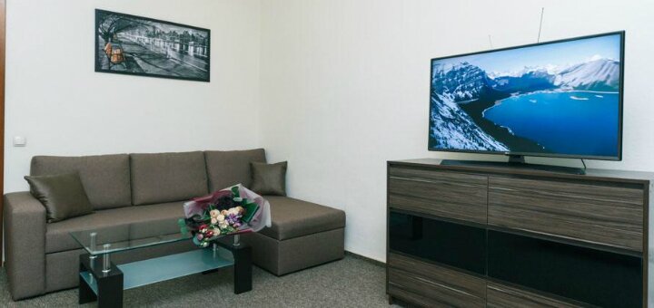 VIP 2 bedroms right near Khreashatik (Киев)