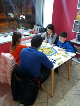 Настільні ігри для всієї родини у «Puzzles» у Дніпрі.