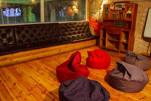 Low prices rent premises &quot;red sox&quot;