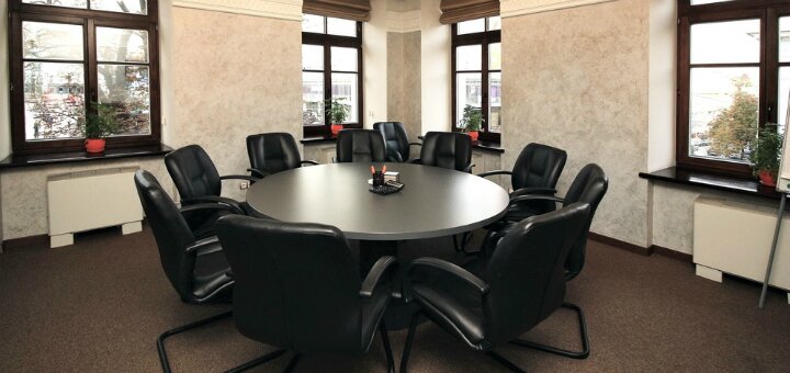 Promotions rent &quot;meeting room in the leonardo business center&quot;