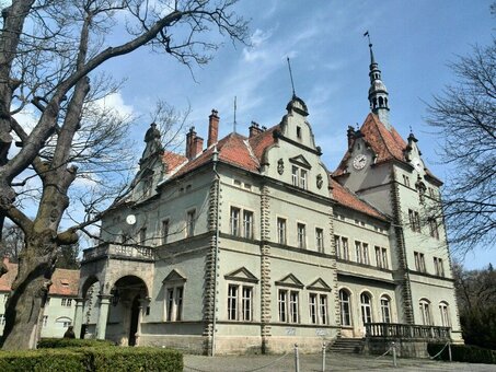 &quot;schönborn&#39;s hunting castle&quot;