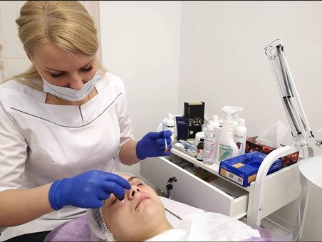 Косметологічні послуги в салоні WhiteTone в Одесі. Записатись по знижці.