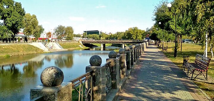 Lopanskaya embankment in kharkov 2