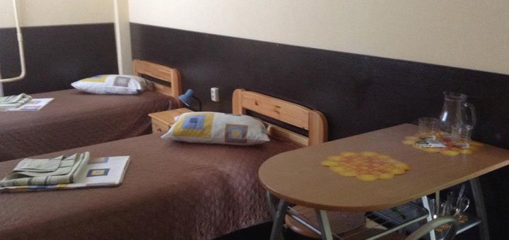 Номер в отеле центрального автовокзала в Днепре. Забронировать номер со скидкой. Недорогой отель в Днепре.