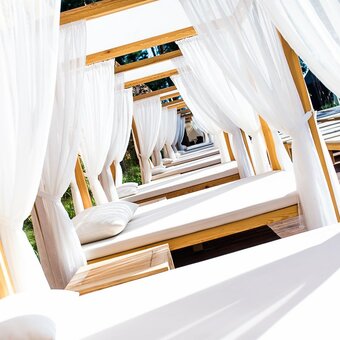 Ресторан queen country club в козині 13
