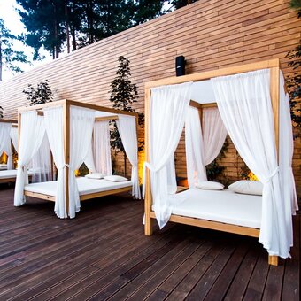 Ресторан queen country club в козині 12