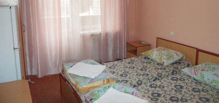 Номер у готелі «Динамо» Дніпро. Забронювати номер зі знижкою. Недорогий готель у Дніпрі.