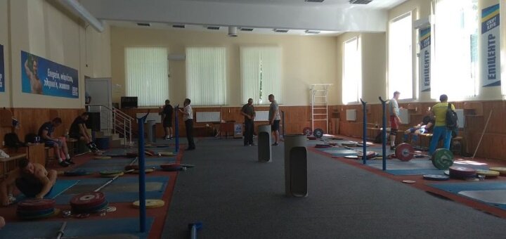Скидки в спортивном комплексе Епіцентр в Каменец-подольском