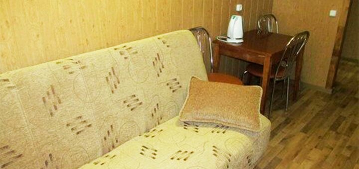 Discounts for holidays in the gelestin hotel in lazurnoe8