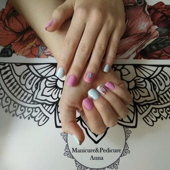 Маникюр