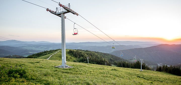 SPA-комплекс в готельно-ресторанному комплексі «Захар Беркут» у Волосянці під Славському. Плануйте відпочинок в Карпатах зі знижкою.