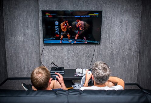 Ps games at the persona lounge club in odessa. book for a promotion.