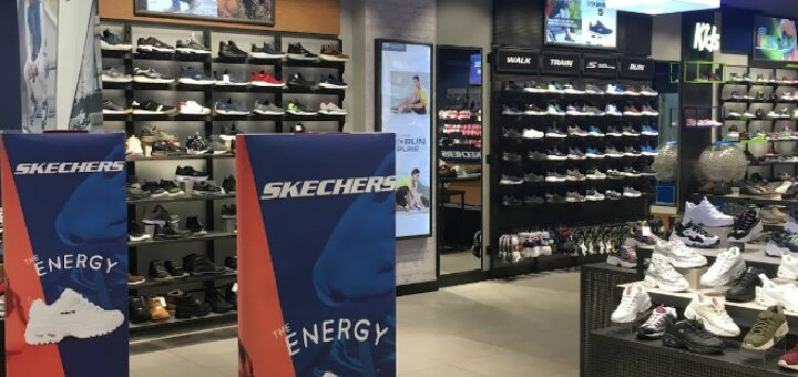 Знижки магазин взуття «skechers»