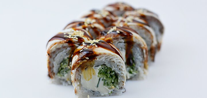 delivery service "Sushi Hata" in Kyiv. Order food at a discount.1