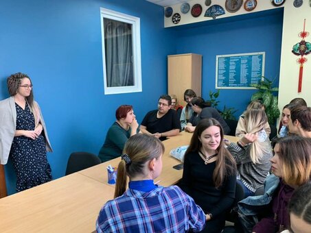 Курси іноземної в школі інтерлінгва в одесі. сплачуйте заняття зі знижкою.