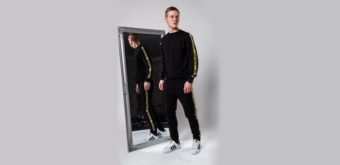 Чоловічі спортивні костюми у магазині «Sport shop for you». Купити за знижкою.