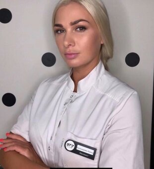 Specialist of the "Royal spa Relax" salon in Kharkov.