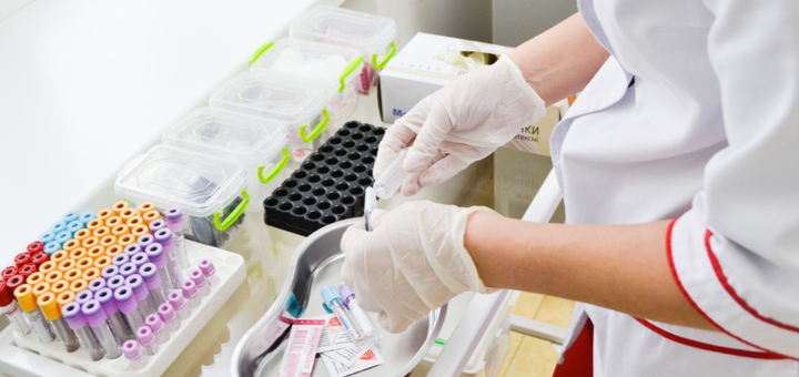 Терміновий аналіз крові в лабораторії «IQLab» в Дніпрі. Здати аналізи по акції