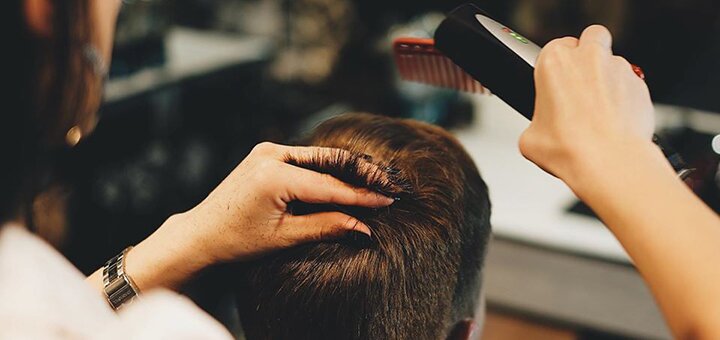 Мужская стрижка, укладка и коррекция бороды в барбершопе «Bulldog Barbershop» в Киеве