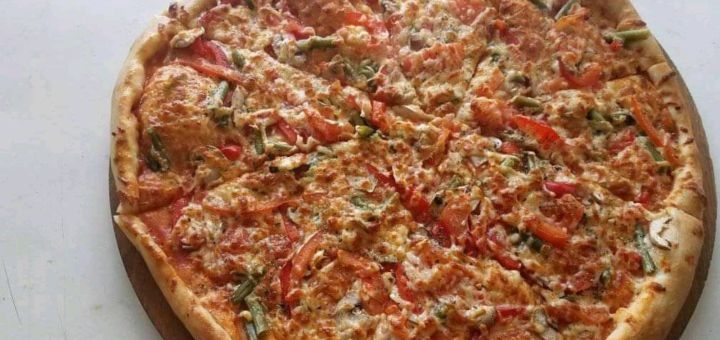 Mayan pizza delivery