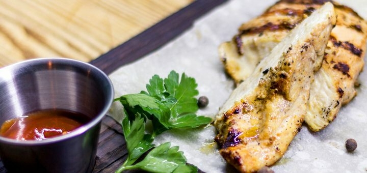 Гриль-меню в пабе «First Grill» в Днепре. Низкие цены.