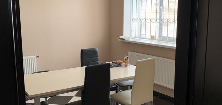 English courses for aunts at Pion School