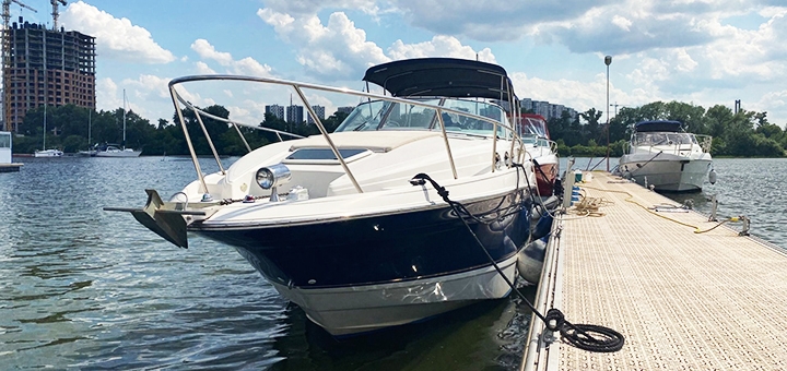 YachtBand motor and sailing yacht rental service. Order by promotion 7