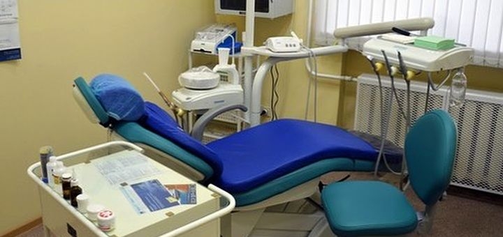 Скидка на стоматологические услуги в стоматологии на Кирова