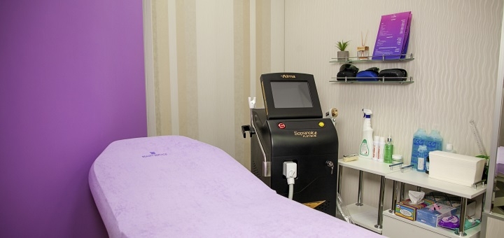 Косметологічні послуги в клініці «CosMe», Київ. Записатися в Києві.