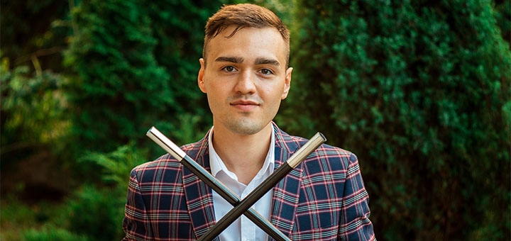 Фокусник і ілюзіоніст Микола Усіченко в Києві. Знижка.