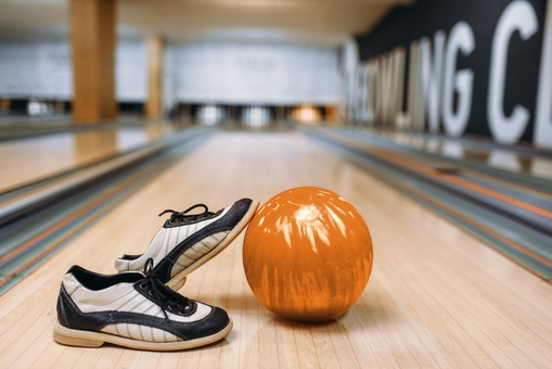 Боулинг клуб Bowling club 24 в Харькове. Со скидкой.