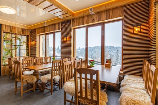 Hotel Rich Oak in Yablunytsia. Visit for promotion 1