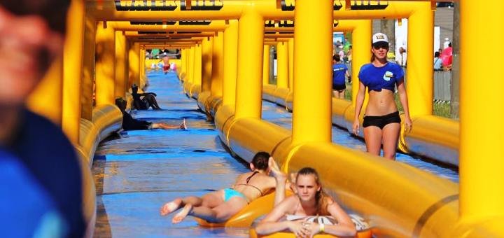 For all summer, hot, sunny and stuffy days in the city of Kiev, a water slide is installed, which is ready to give the visitor a good mood and excellent rest without wasting time on the road.