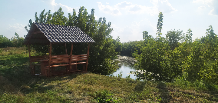 Altanka gazebo rental. Book with promotion 6