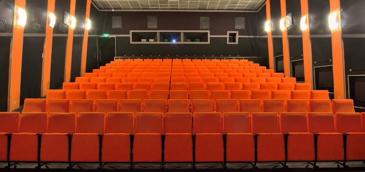 Скидки на билеты в сети кинотеатров «KINOLAND»