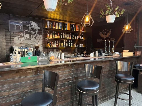 American cuisine restaurant Ribs and beer