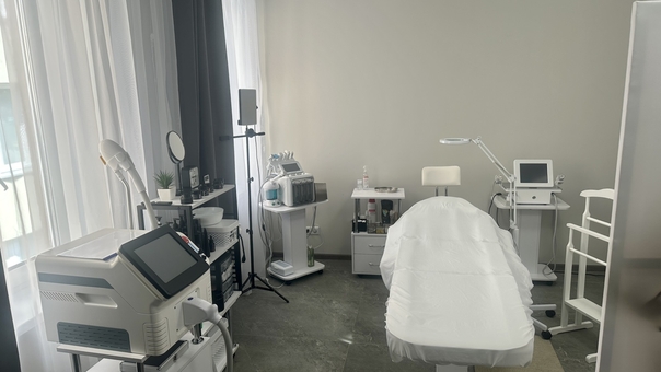 GoTrend Beauty Salon. Visit with 30% off promotion