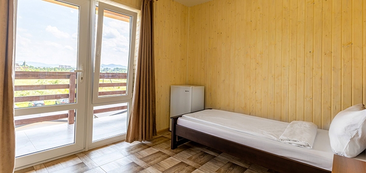 Halas Hotel в Солотвино. Відвідуйте по акції 27