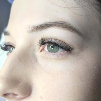 Beauty studio LeLash. Visit on special offer 19